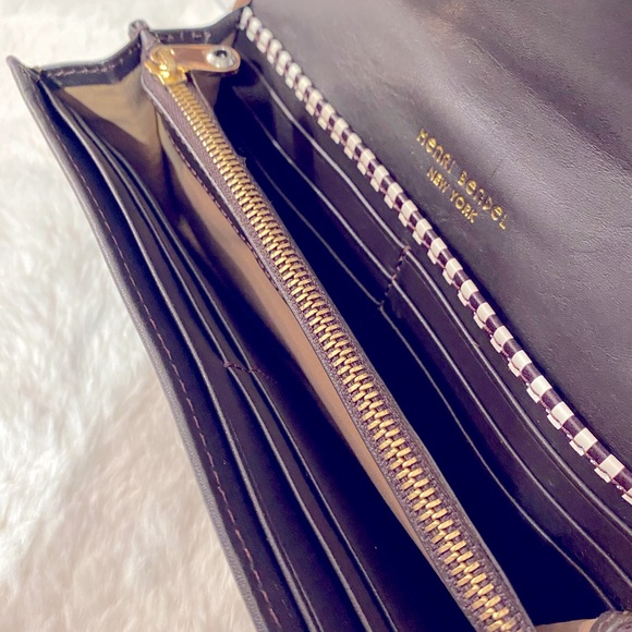 HENRI BENDEL CENTENNIAL HOBO-QUILTED BAG & WALLET - Picture 8 of 9